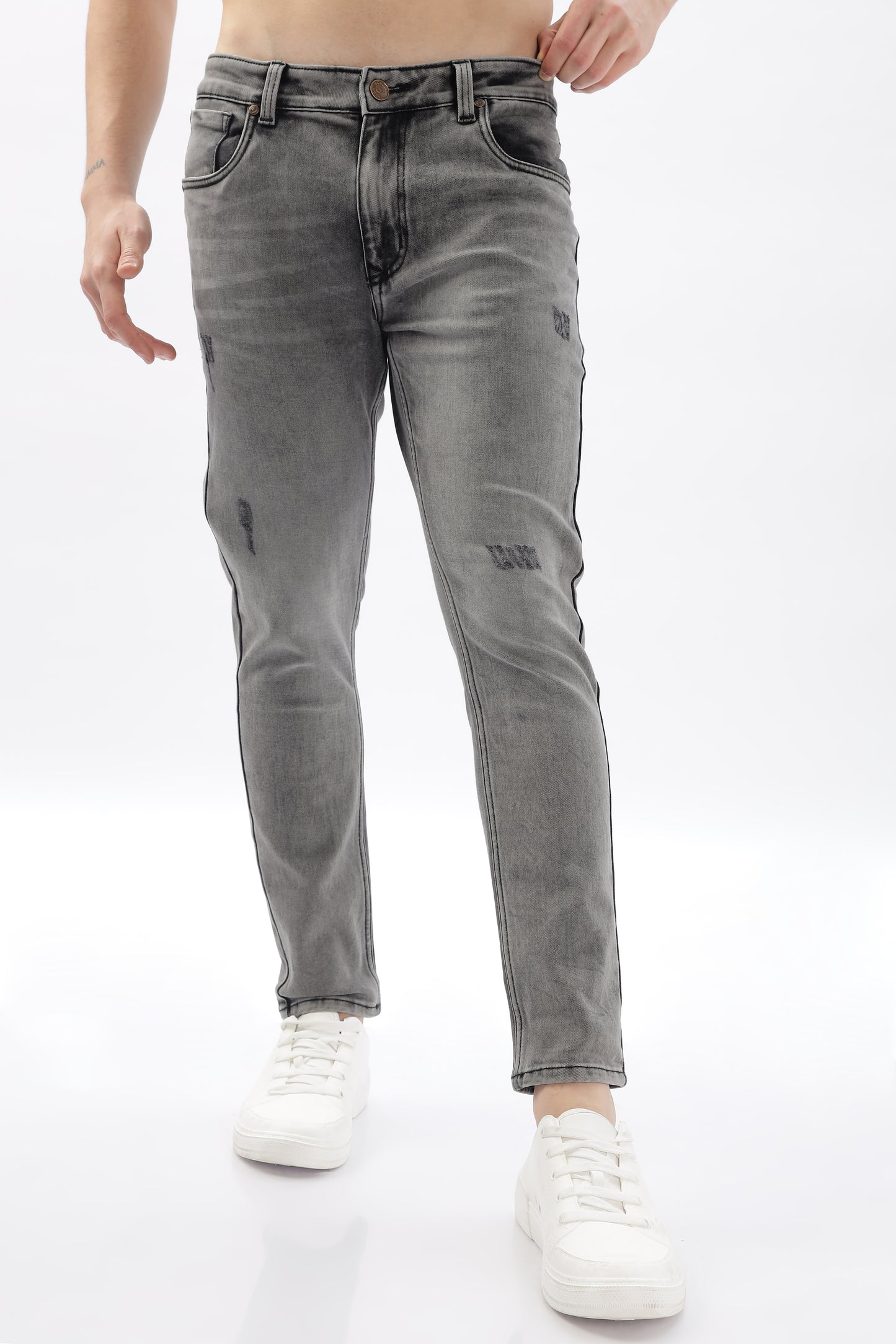 Grey Distressed Skinny Fit Jeans